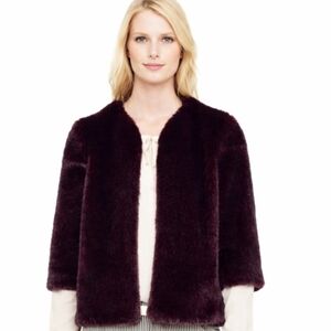 ⭐️Host Pick⭐️Club Monaco | Faux Fur Burgundy Cropped Coat